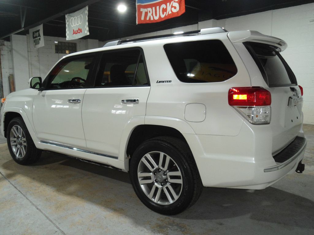 2013 Toyota 4Runner Image 3