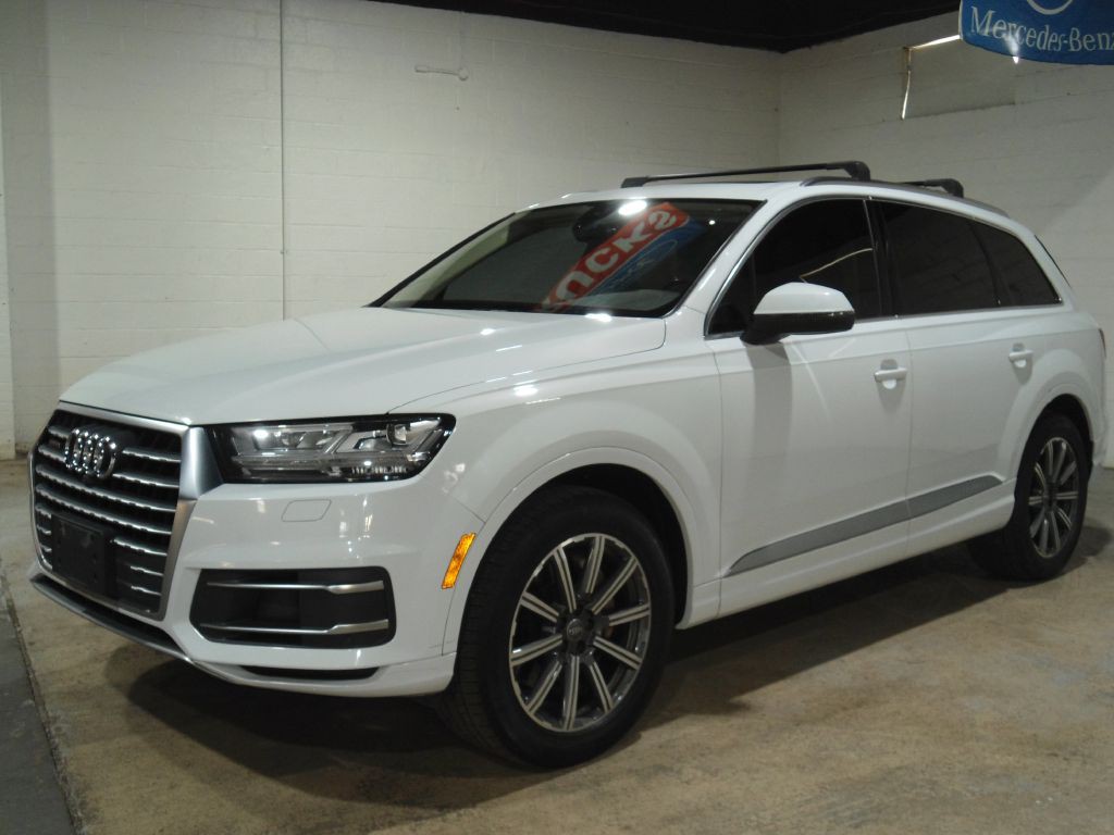 2017 Audi Q7 Image 2