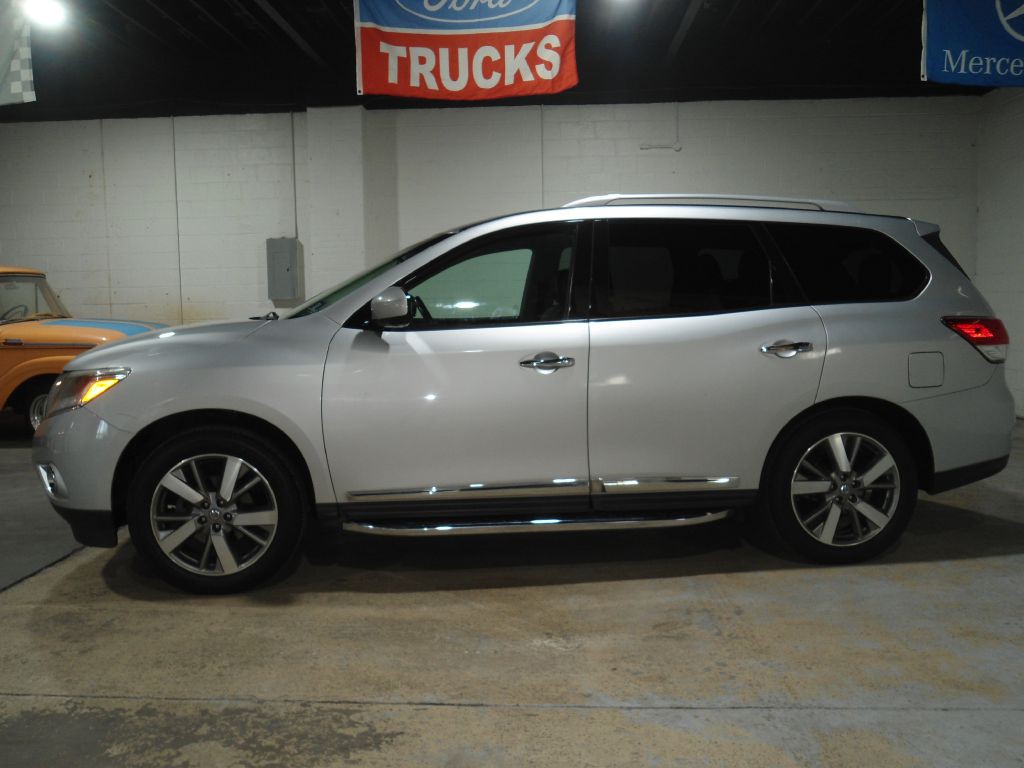 2014 Nissan Pathfinder Image 3