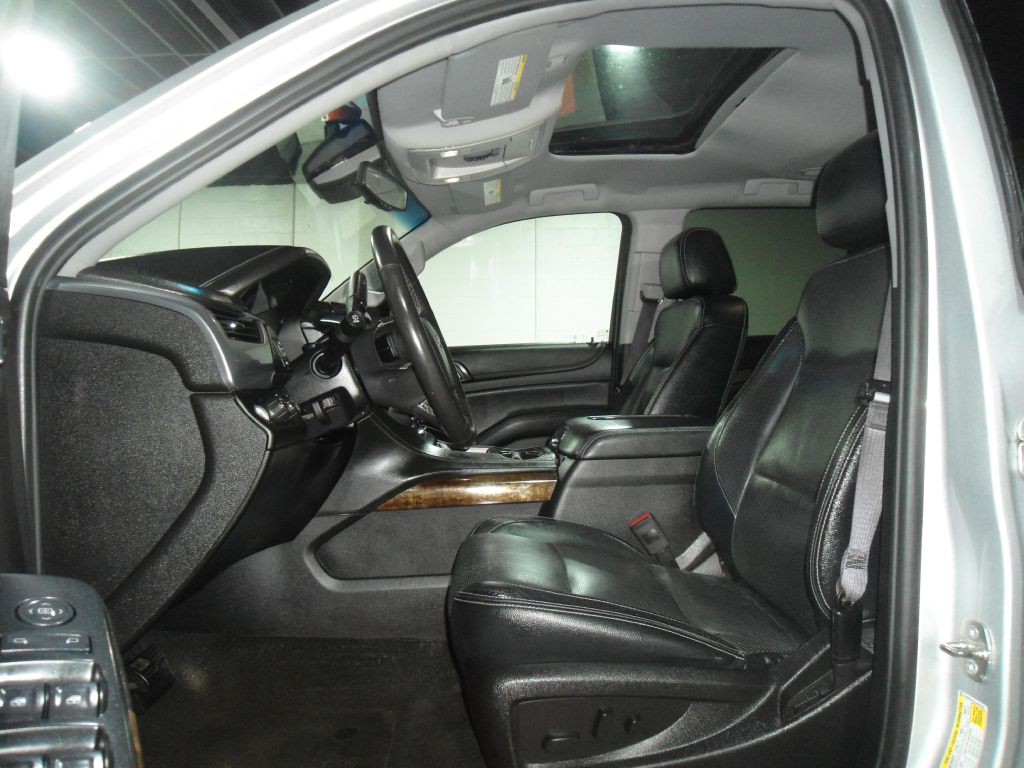 2016 Chevrolet Tahoe Image 8