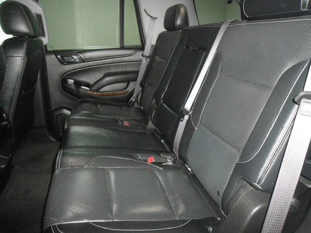 2016 Chevrolet Tahoe Image 12