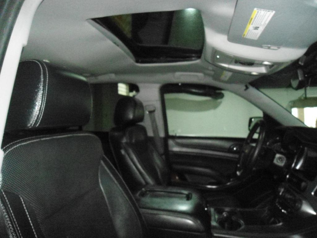 2016 Chevrolet Tahoe Image 18