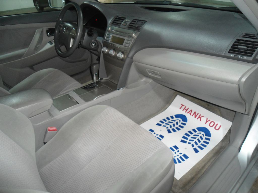 2010 Toyota Camry Image 11