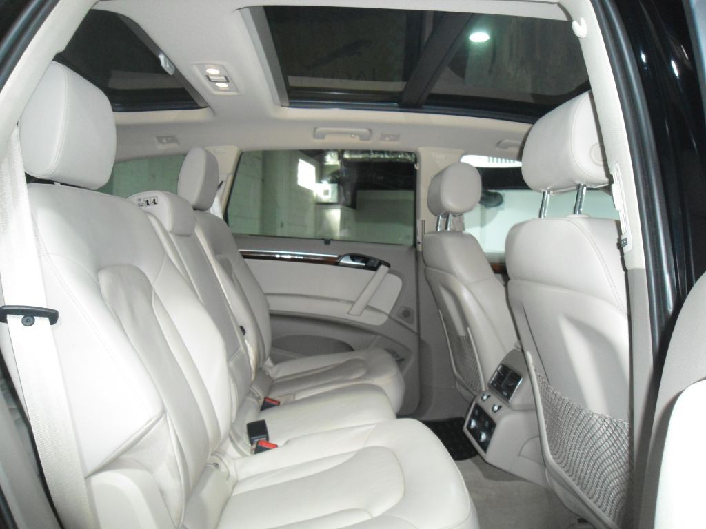 2015 Audi Q7 Image 15
