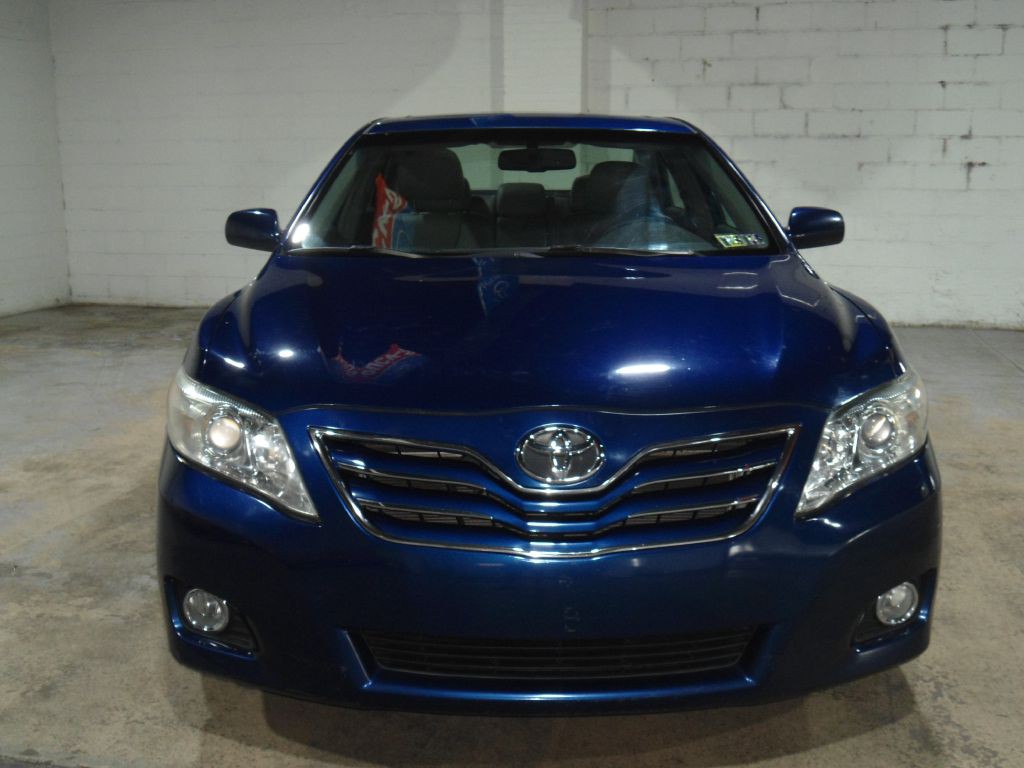 2010 Toyota Camry Image 4