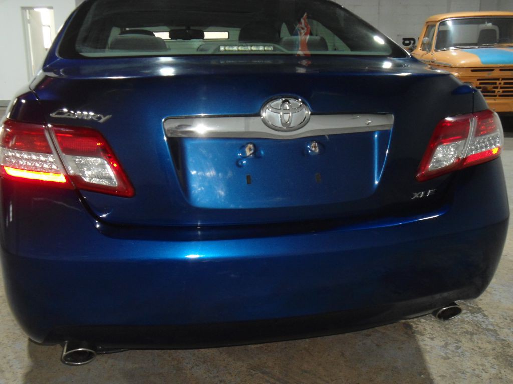 2010 Toyota Camry Image 8