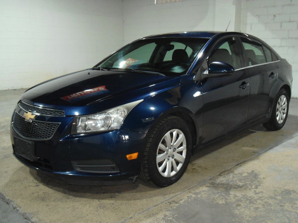 2011 Chevrolet Cruze Image 16