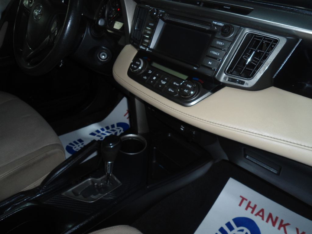 2014 Toyota Rav4 Image 15