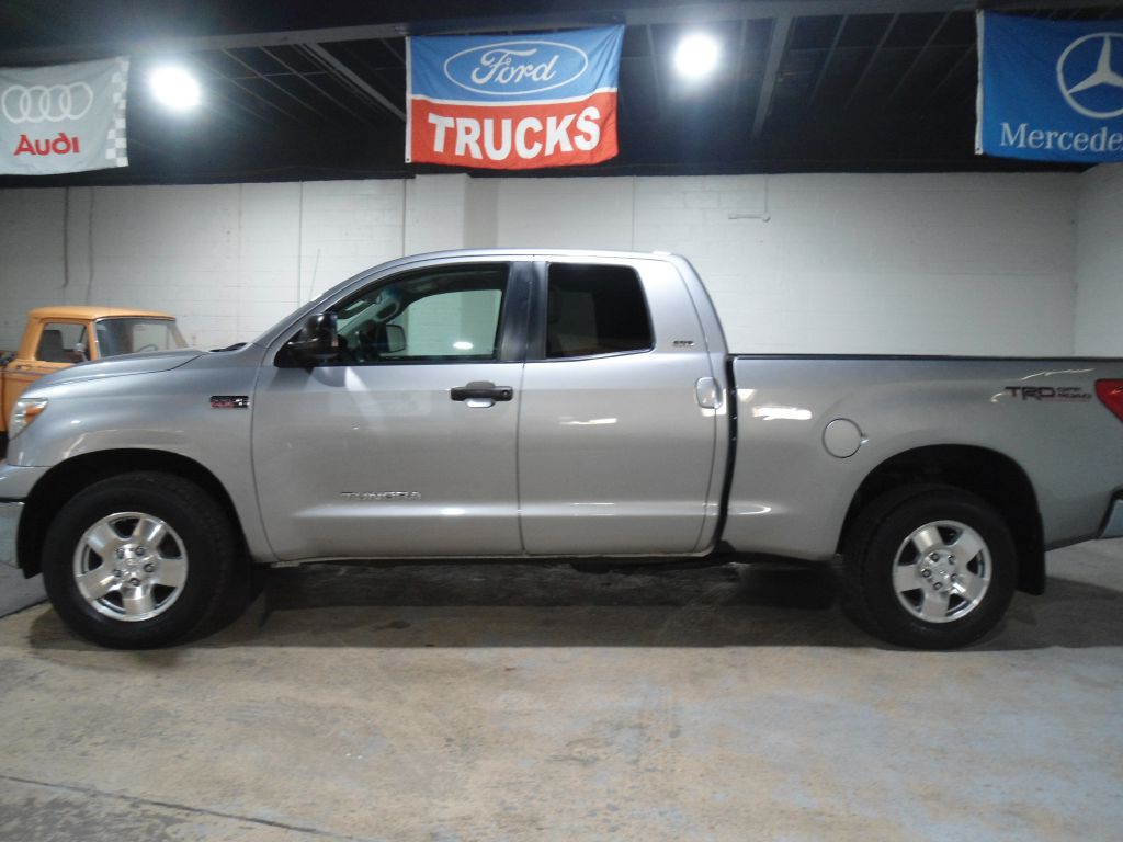 2008 Toyota Tundra Image 3