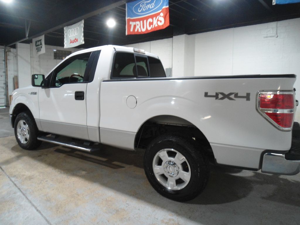 2011 Ford F-150 Image 4