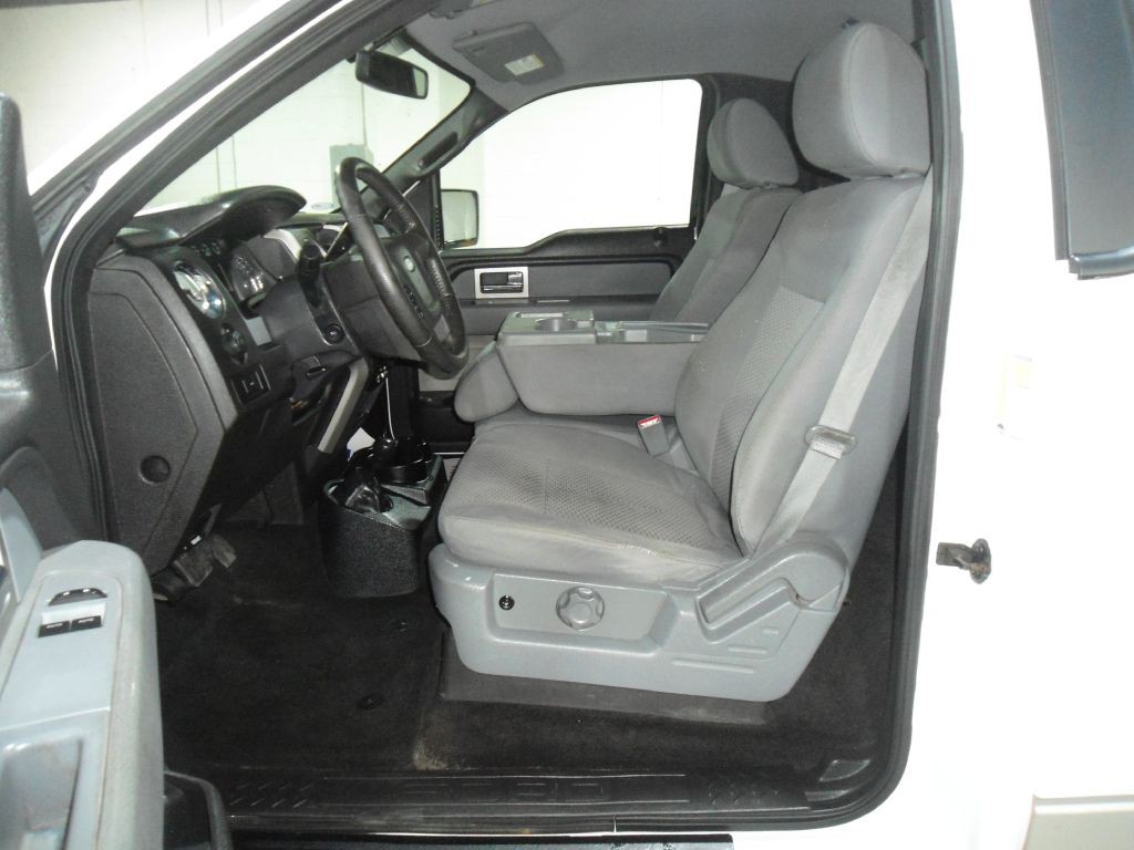 2011 Ford F-150 Image 6