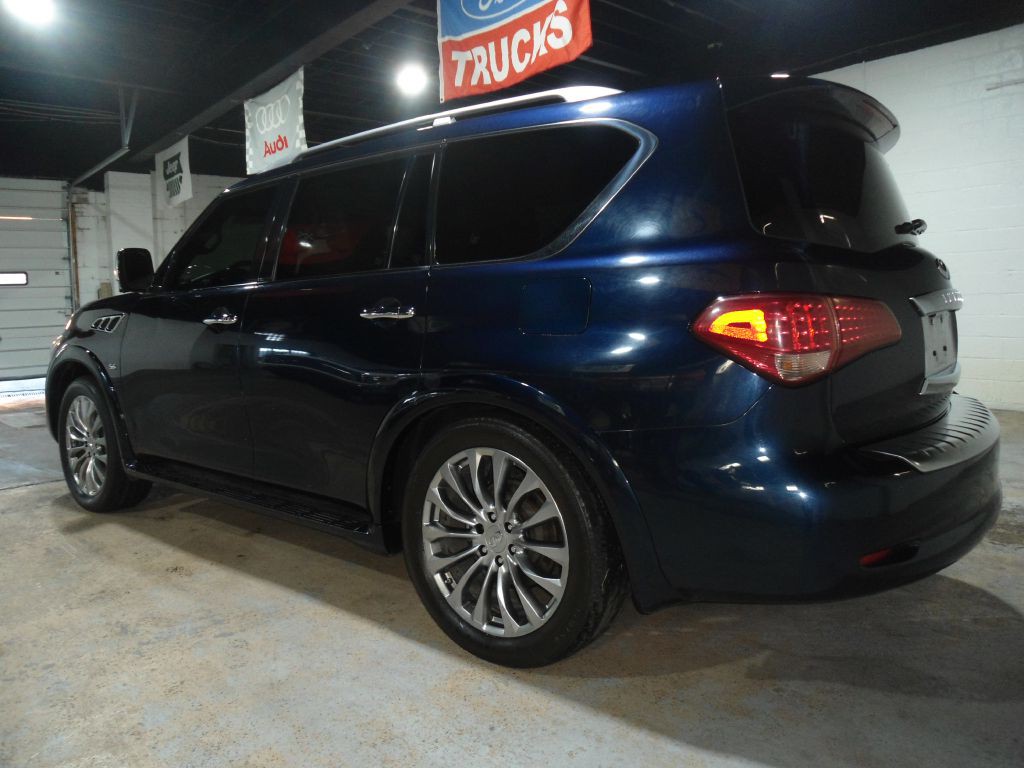 2016 INFINITI QX80 Image 3