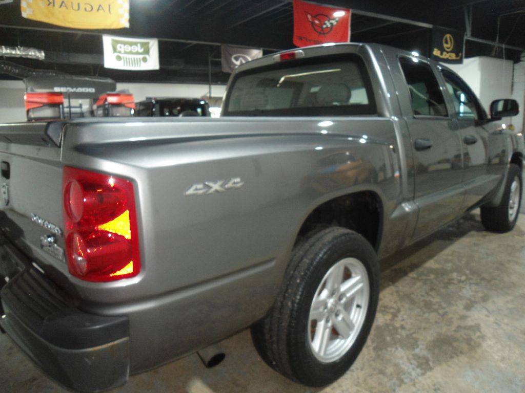 2011 Dodge Dakota Image 7
