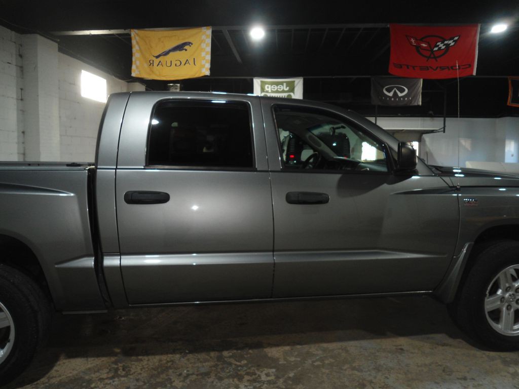2011 Dodge Dakota Image 8