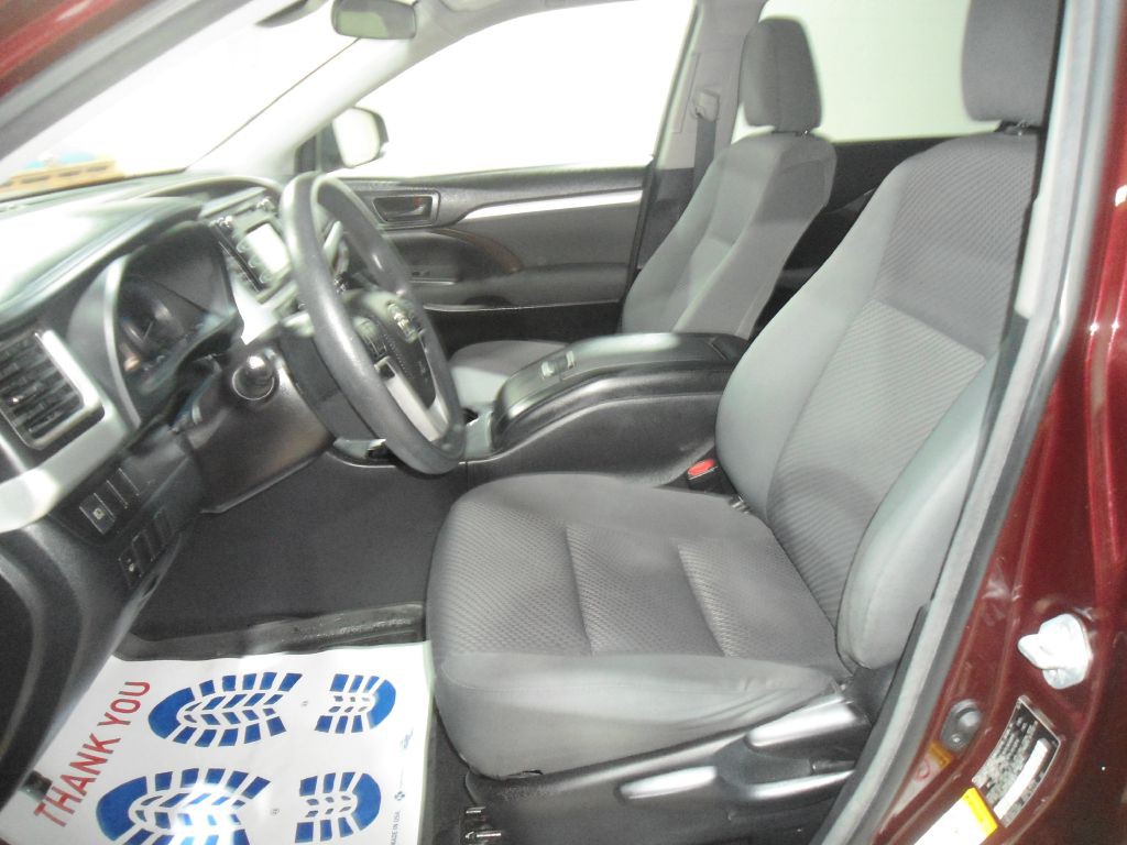 2018 Toyota Highlander Image 10