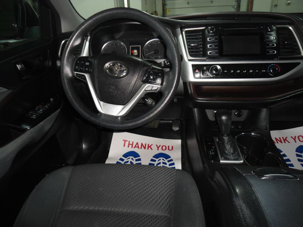 2018 Toyota Highlander Image 13