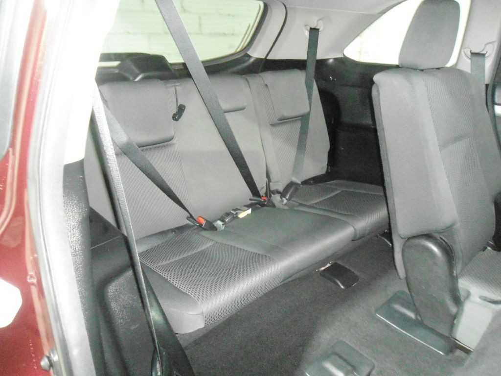 2018 Toyota Highlander Image 16