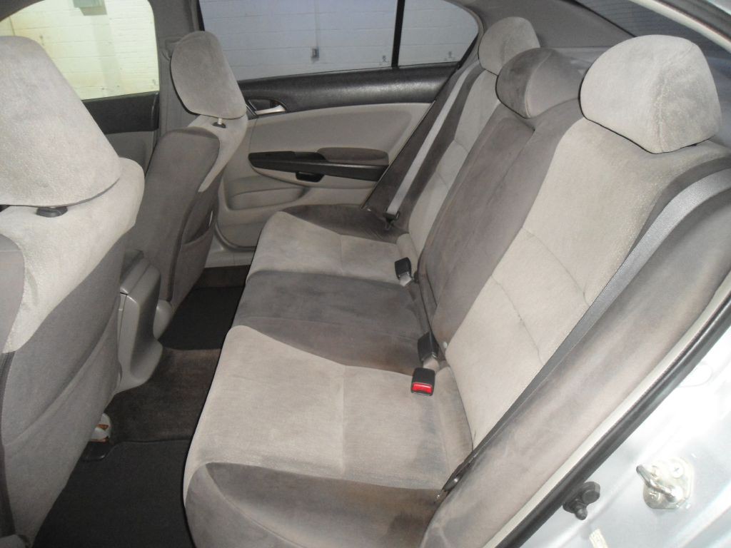 2008 Honda Accord Image 9