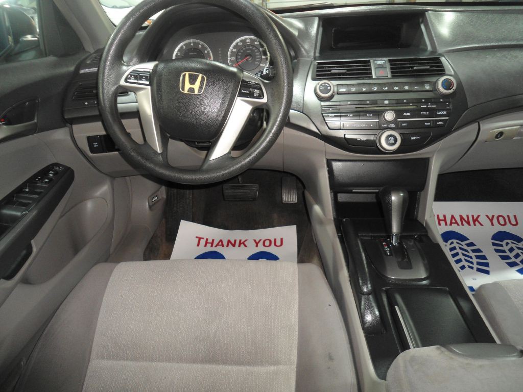 2008 Honda Accord Image 10