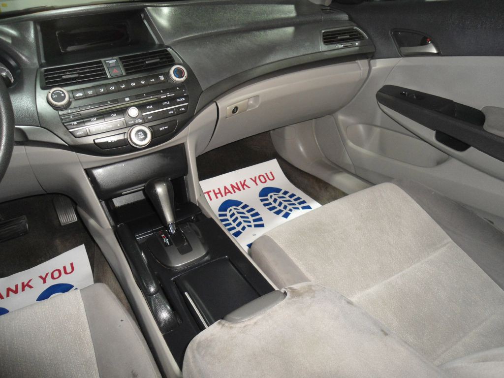 2008 Honda Accord Image 11