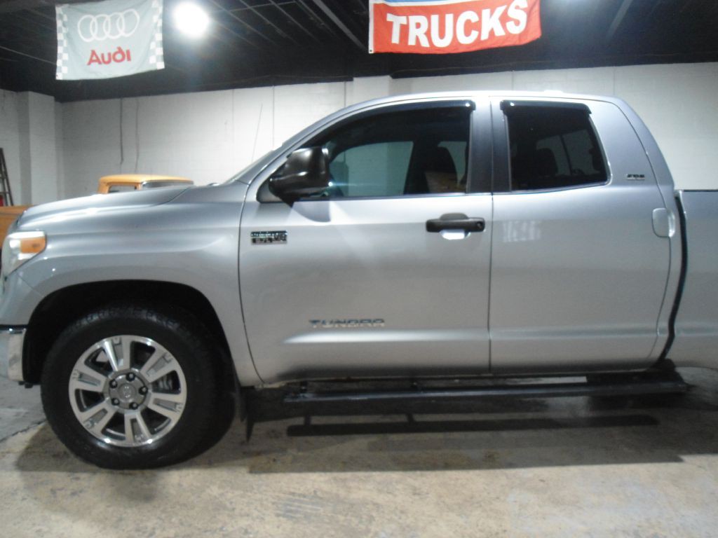 2014 Toyota Tundra Image 5