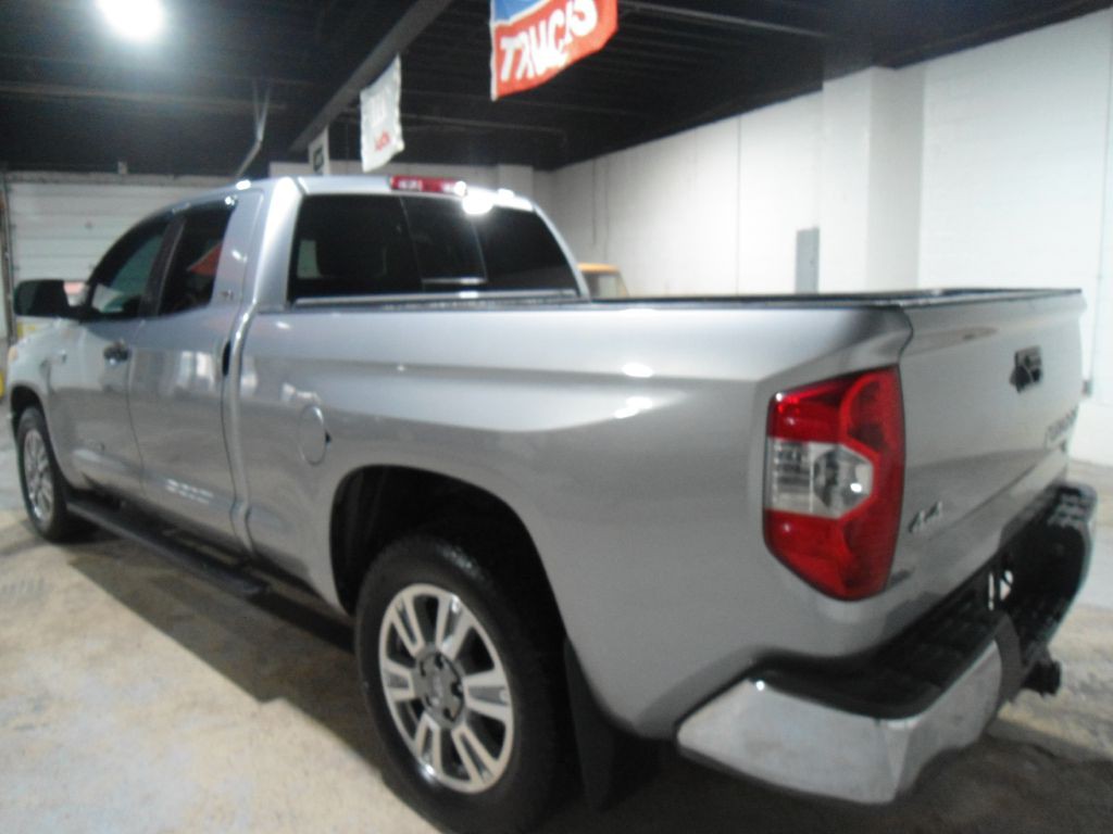 2014 Toyota Tundra Image 7