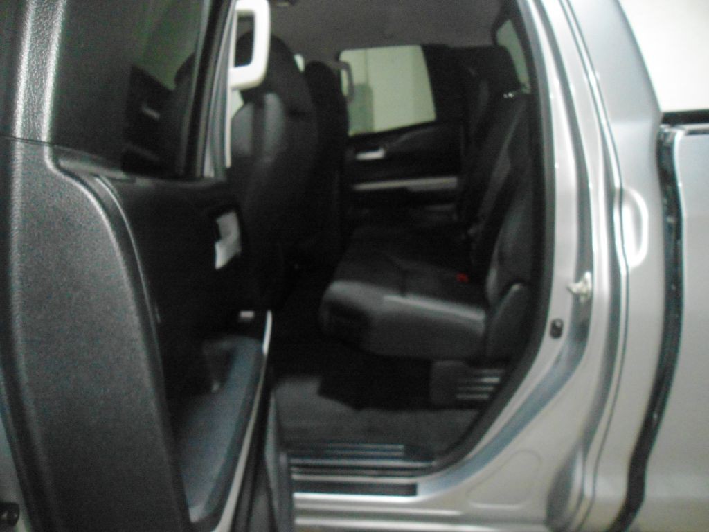 2014 Toyota Tundra Image 13