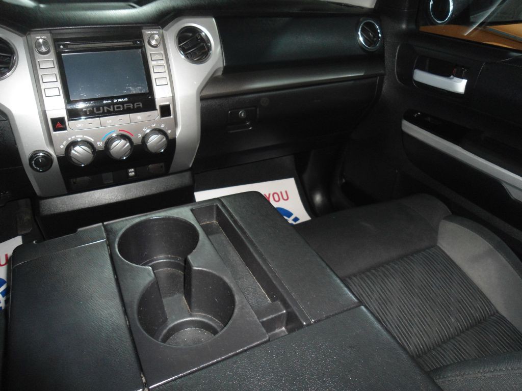 2014 Toyota Tundra Image 16