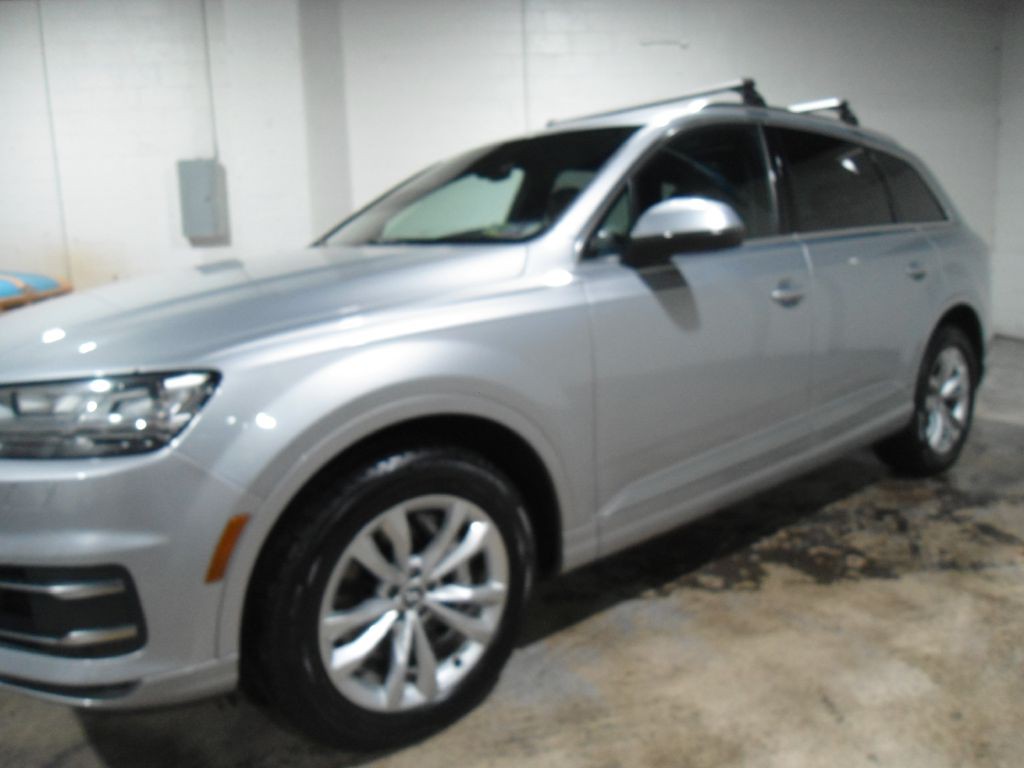 2017 Audi Q7 Image 4