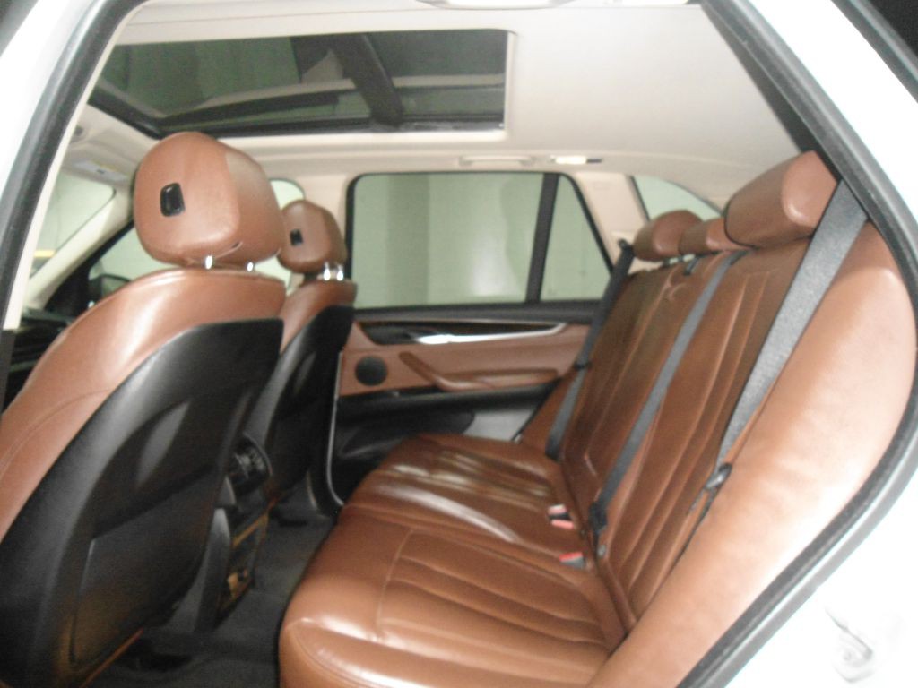 2014 BMW X5 Image 12