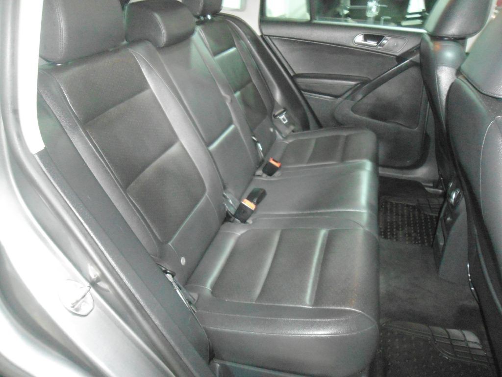 2016 Volkswagen Tiguan Image 13