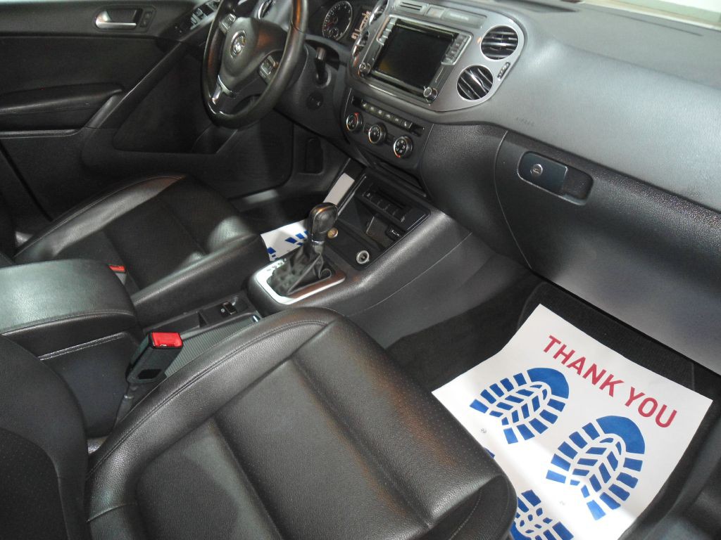 2016 Volkswagen Tiguan Image 14