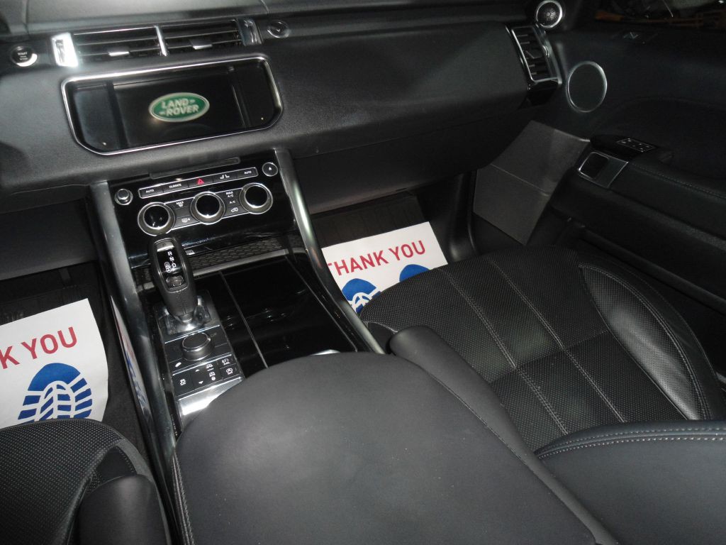 2016 Land Rover Range Rover Sport Image 16