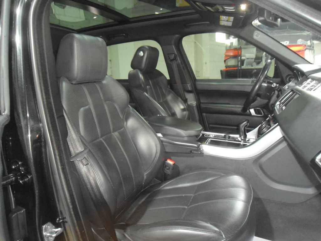 2016 Land Rover Range Rover Sport Image 21