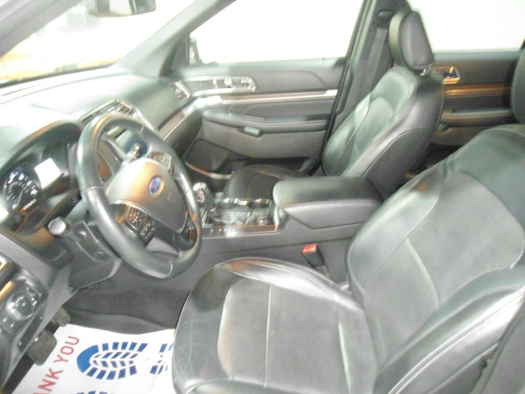 2018 Ford Explorer Image 11