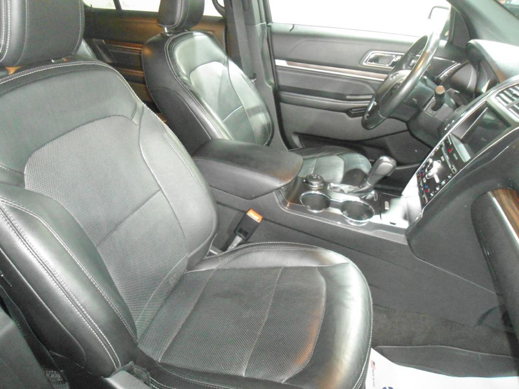 2018 Ford Explorer Image 17