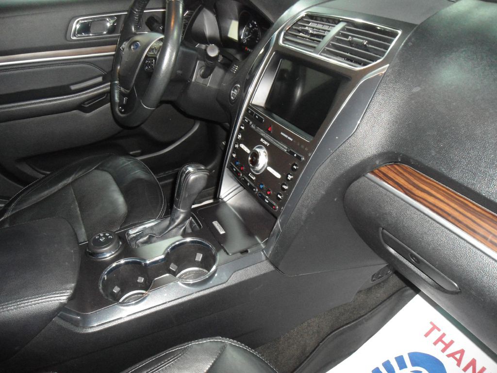 2018 Ford Explorer Image 18