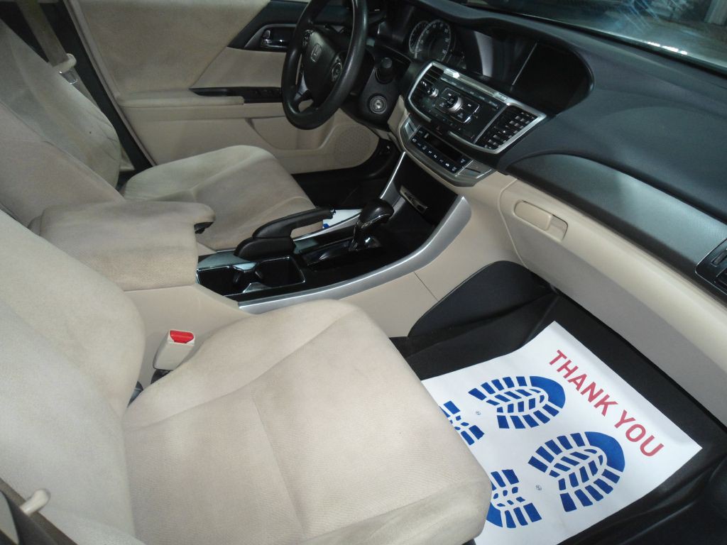 2013 Honda Accord Image 14