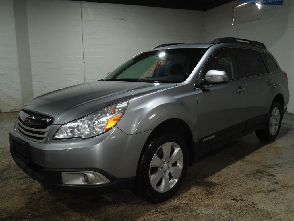 2011 Subaru Outback Image 15
