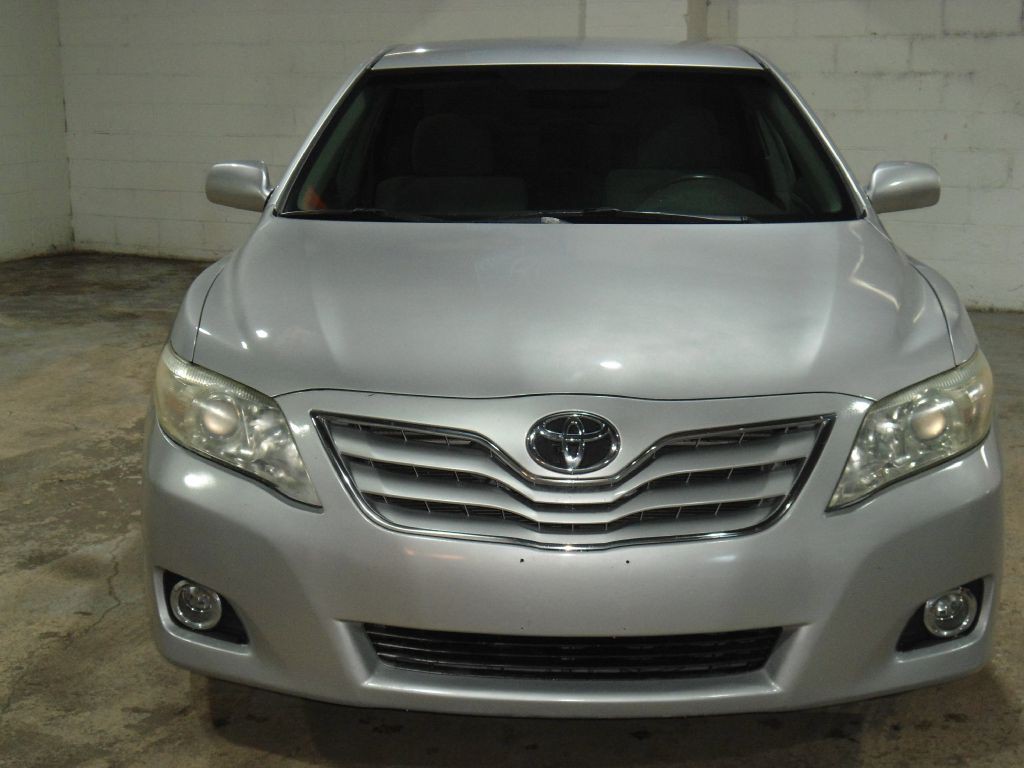 2010 Toyota Camry Image 4