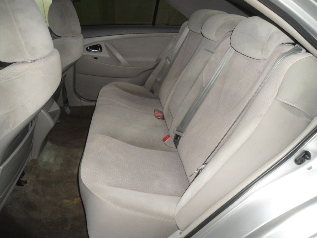 2010 Toyota Camry Image 10