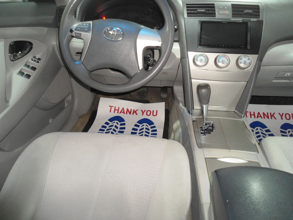 2010 Toyota Camry Image 11