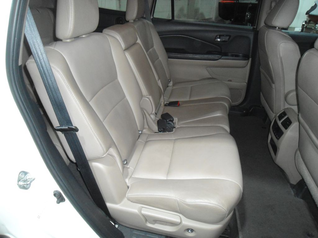 2016 Honda Pilot Image 13