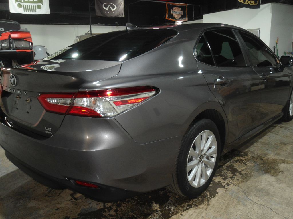 2020 Toyota Camry Image 7
