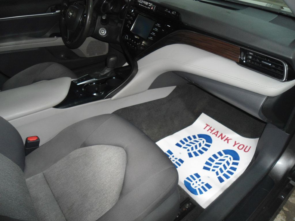 2020 Toyota Camry Image 14