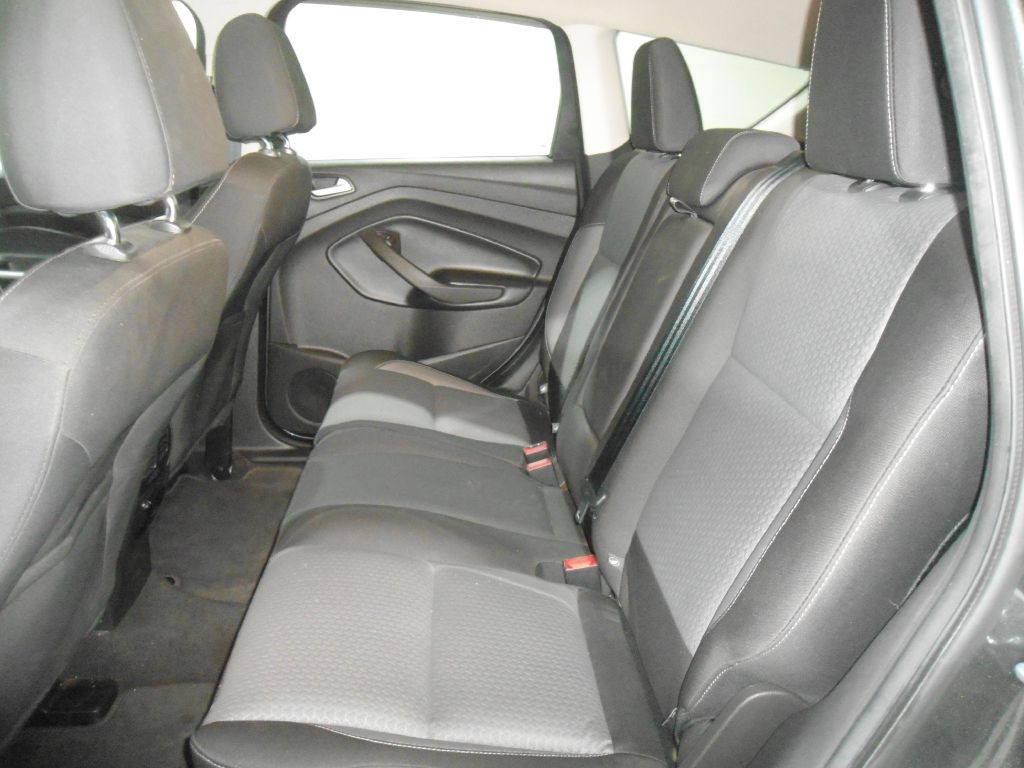 2017 Ford Escape Image 9