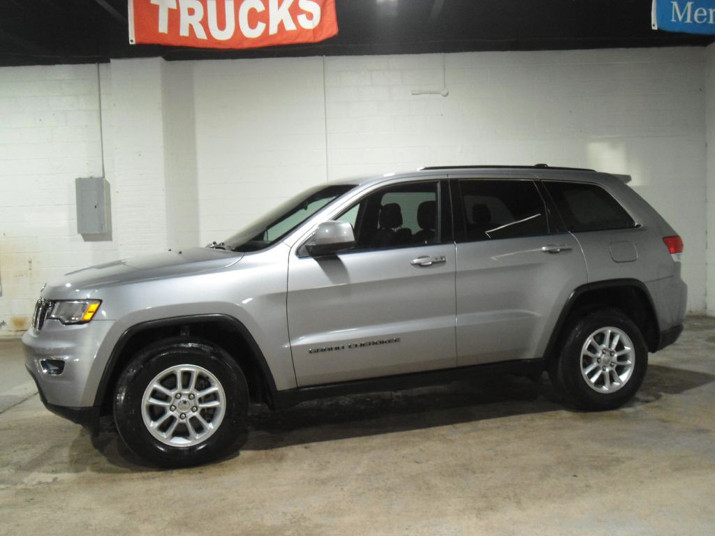2018 Jeep Grand Cherokee Image 3