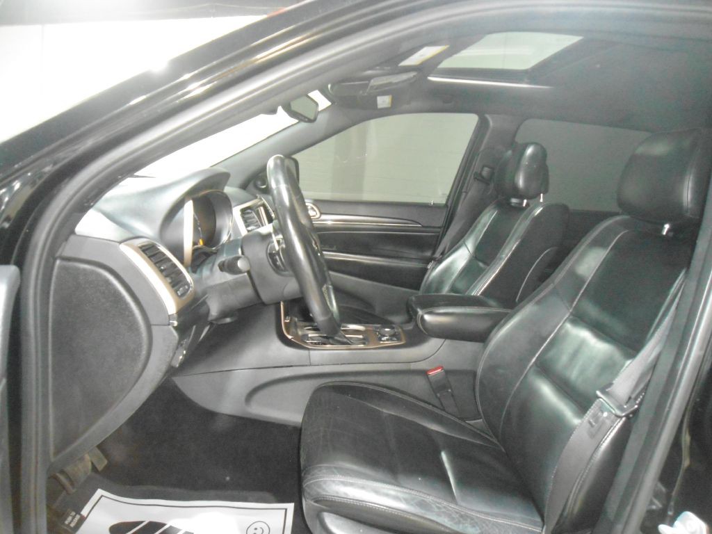 2017 Jeep Grand Cherokee Image 9