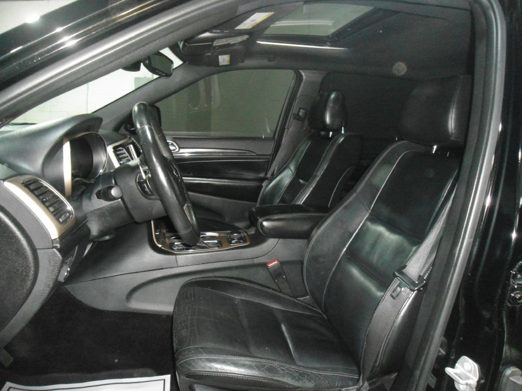 2017 Jeep Grand Cherokee Image 10