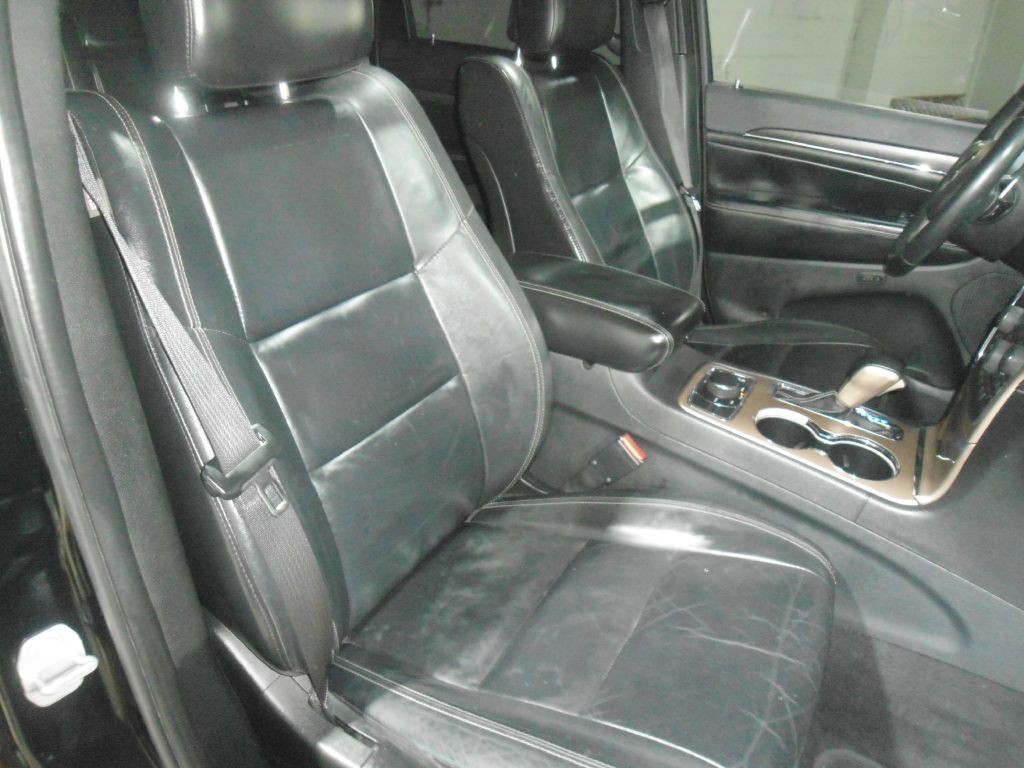 2017 Jeep Grand Cherokee Image 15